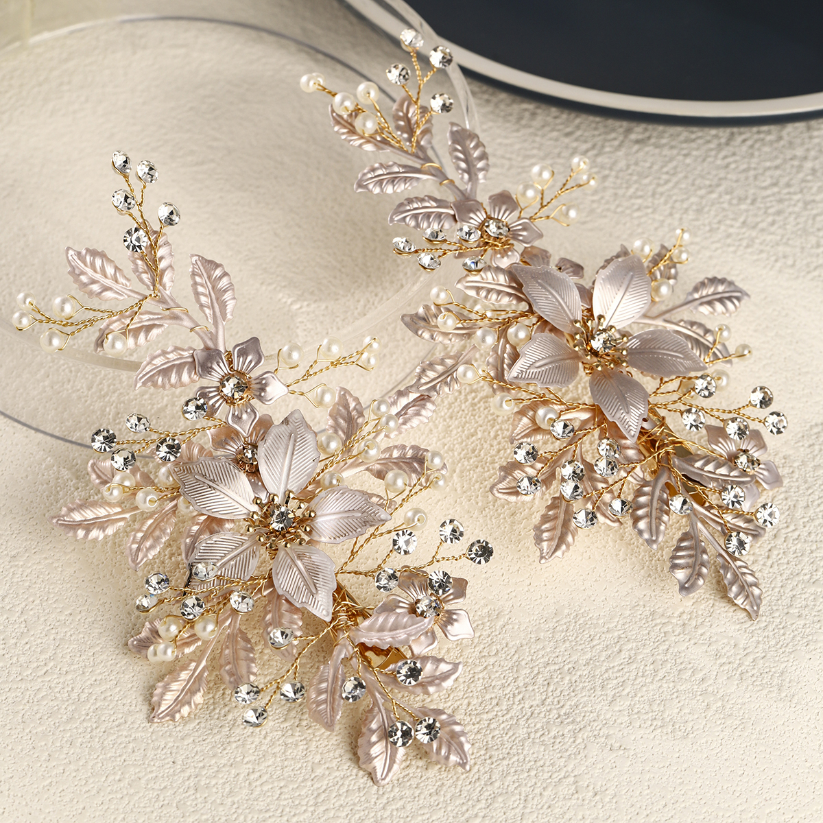 2/ 4PC Luxury Flower Claw Hair – Wedding Supply List Bewertung und Preis