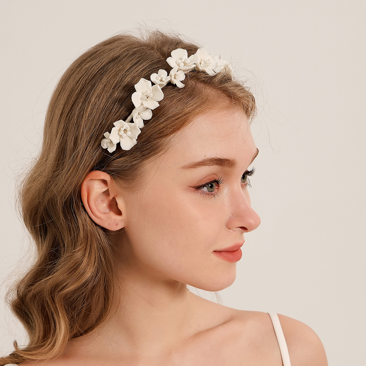 Efily Bride White Flower Hair  – Wedding Supply List Bewertung und Preis