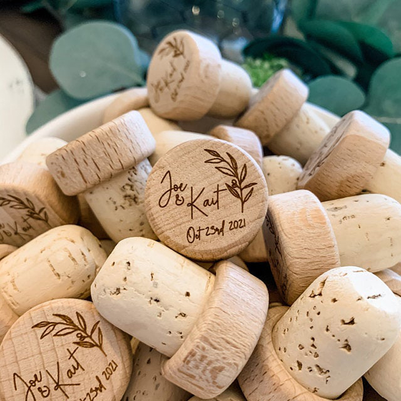 Customized Wood Wine Stopper W – Wedding Supply List Bewertung und Preis